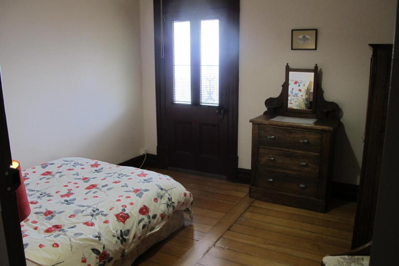 Holmhurst Guest House 배서스트 외부 사진