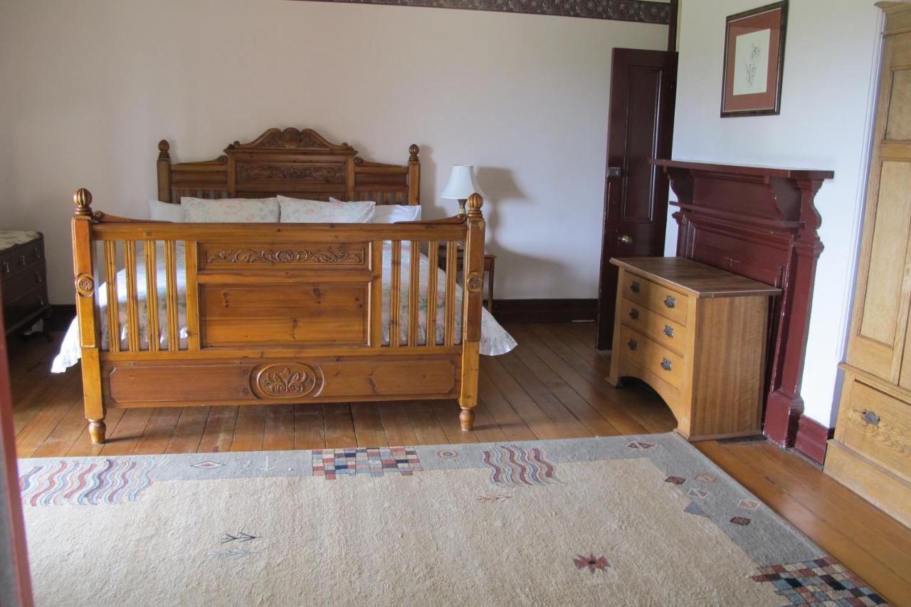 Holmhurst Guest House 배서스트 외부 사진