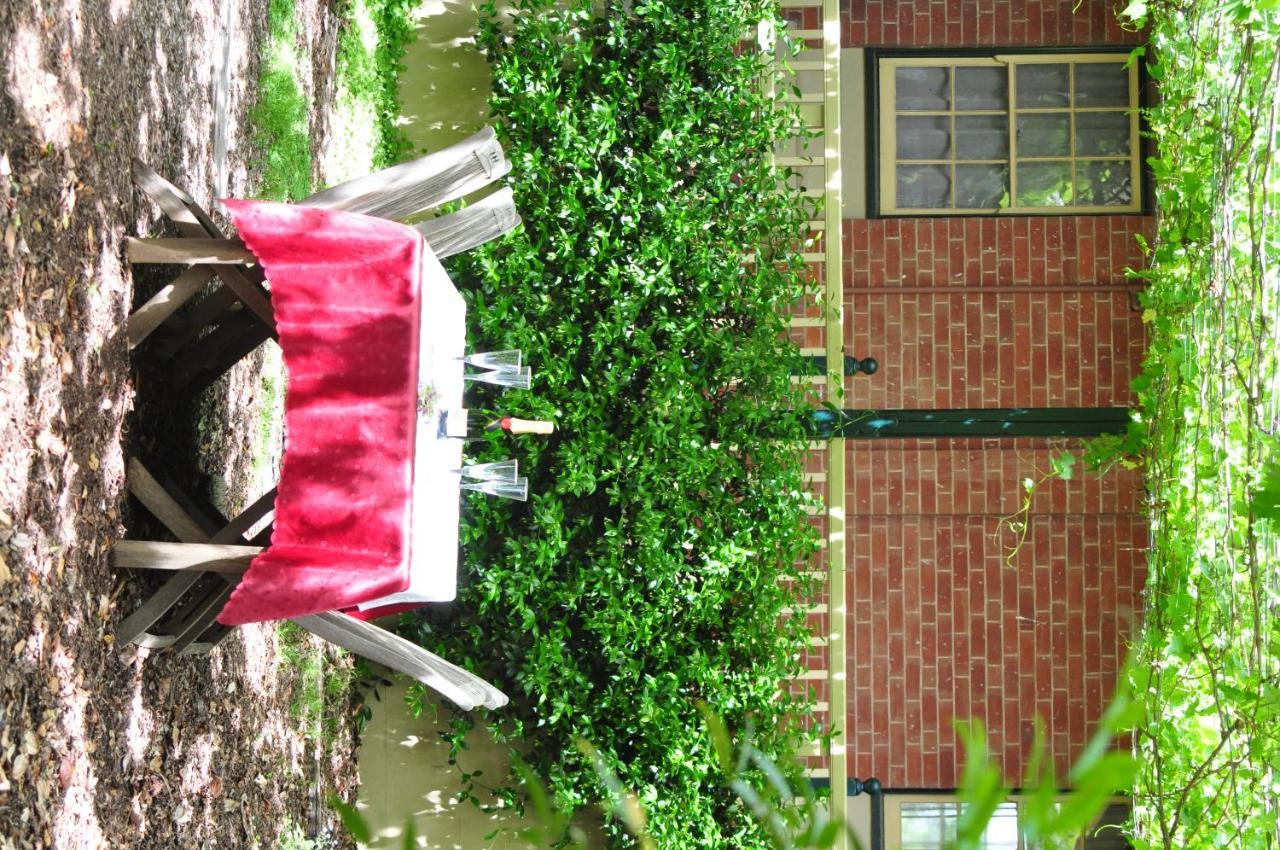Holmhurst Guest House 배서스트 외부 사진